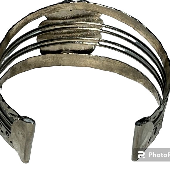 Vintage Egyptian Revival Green Turquoise Scarab Silver Cuff - Picture 6 of 9